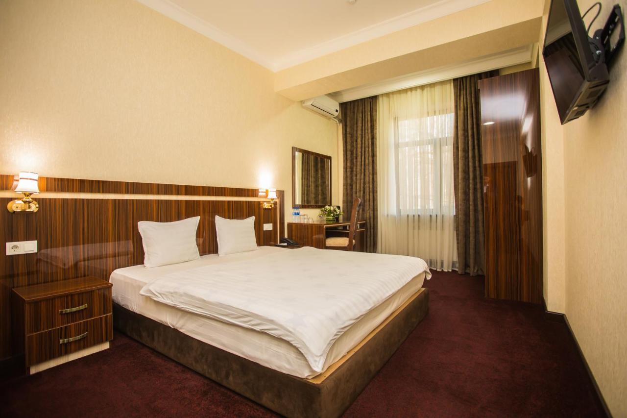 Hotel Grand Capital Taszkent Zewnętrze zdjęcie