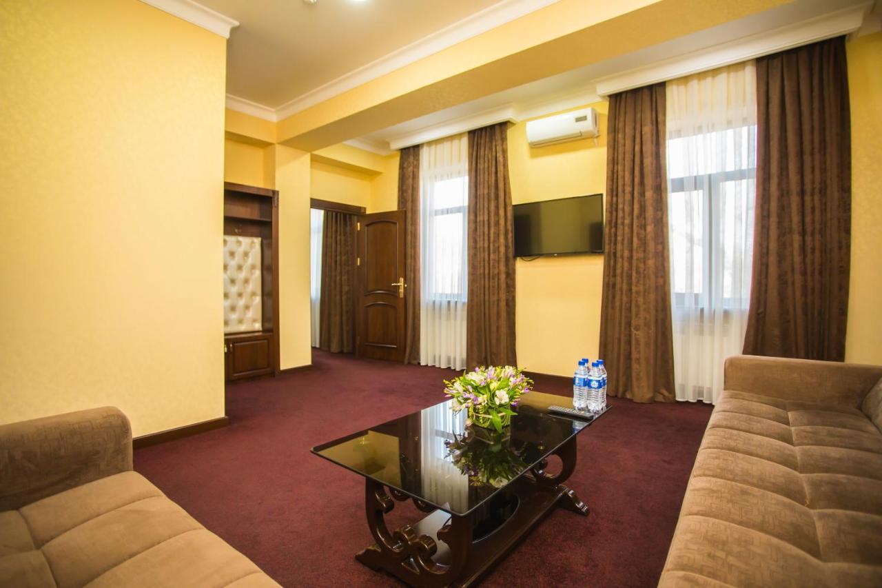 Hotel Grand Capital Taszkent Zewnętrze zdjęcie